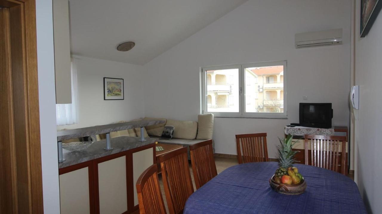 Apartments Vabec Malinska Extérieur photo